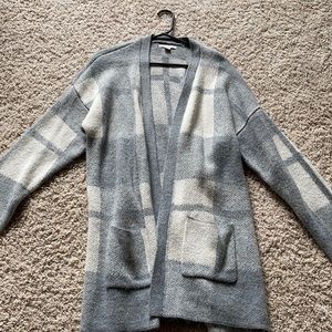 American Eagle Cardigan